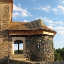 Nová došková střecha nad věžičkou